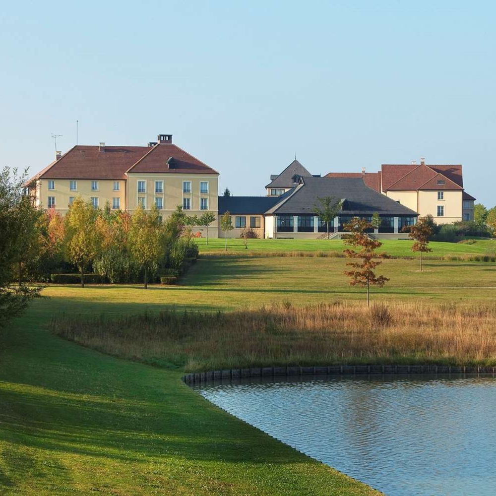 Imagem do hotel Campanile Val de France